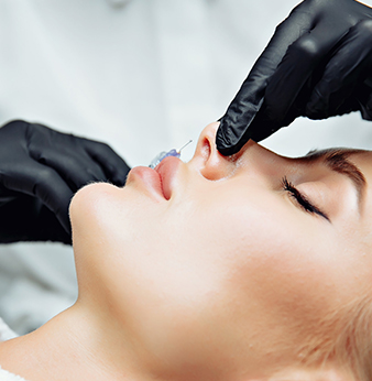 Взгляд пластического хирурга на коррекцию носа: когда колоть а когда оперировать?